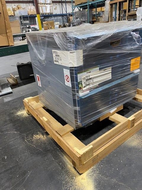 NEW TRAULSEN UHT32-D TWO DRAWER UNDERCOUNTER REFRIGERATOR 3