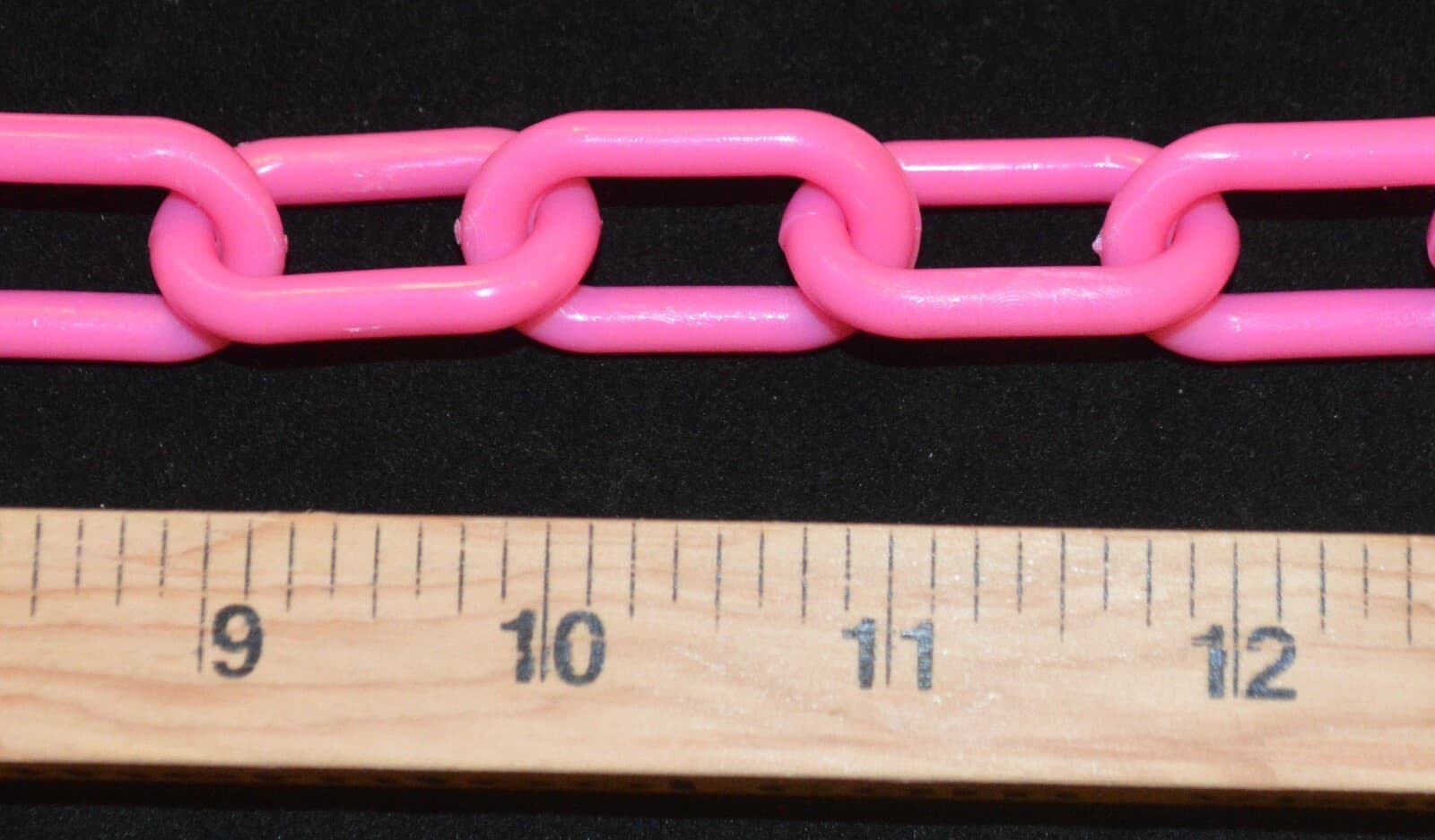 PLASTIC CHAIN GOAT ANIMAL COLLARS 1  1/2" X 3/4" LINKS 20" LONG