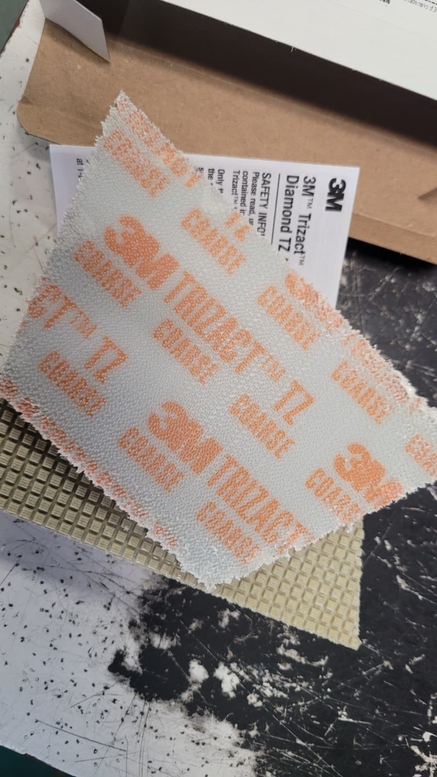 3M Floor Pads3M Trizact Diamond TZ Abrasive Floor Pad, Gold, (86018) 4 PIECES  3