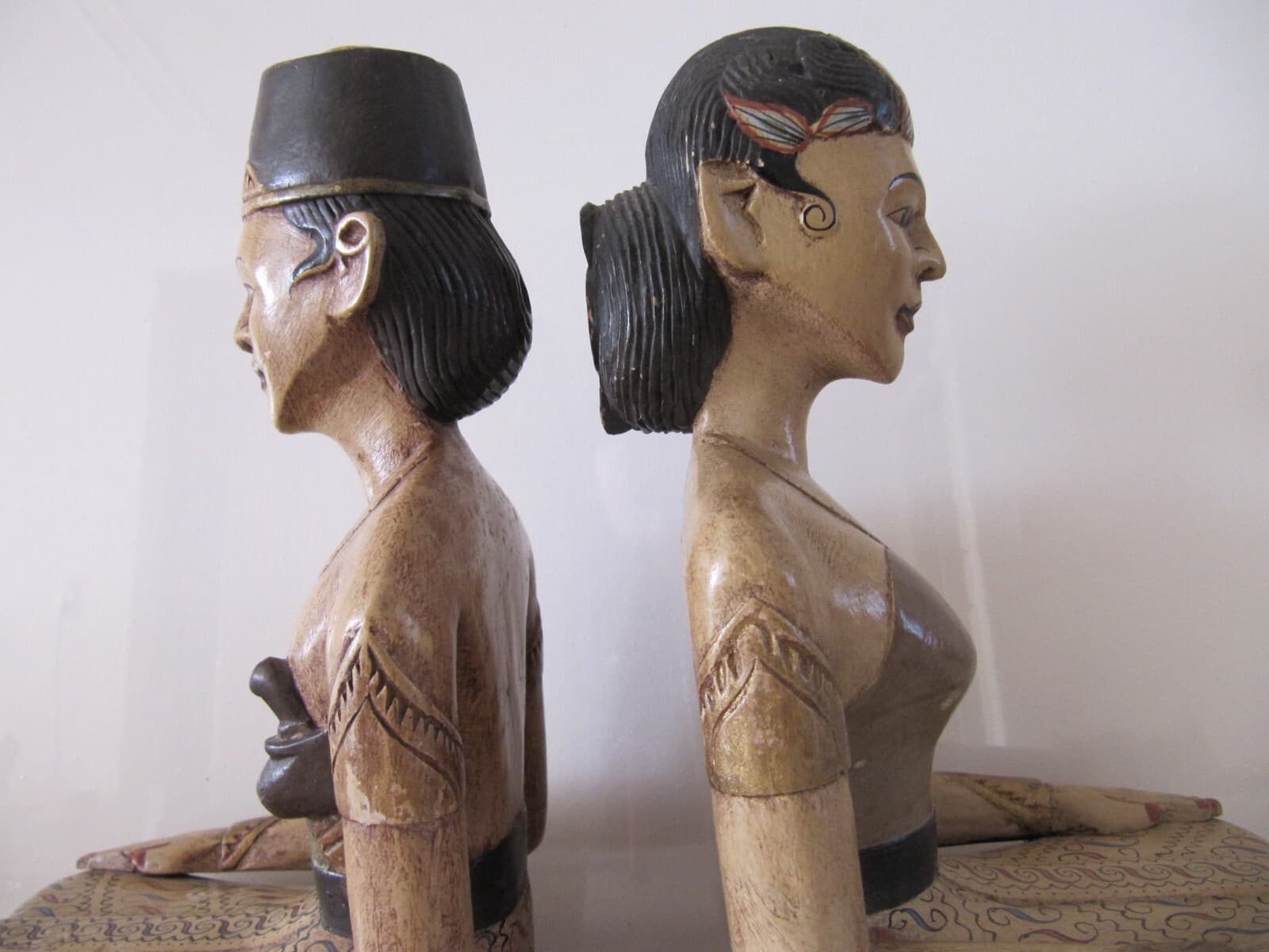 PAIR  Vintage Indonesian Loro Blonyo Wooden Wedding Sculpture Statues 3
