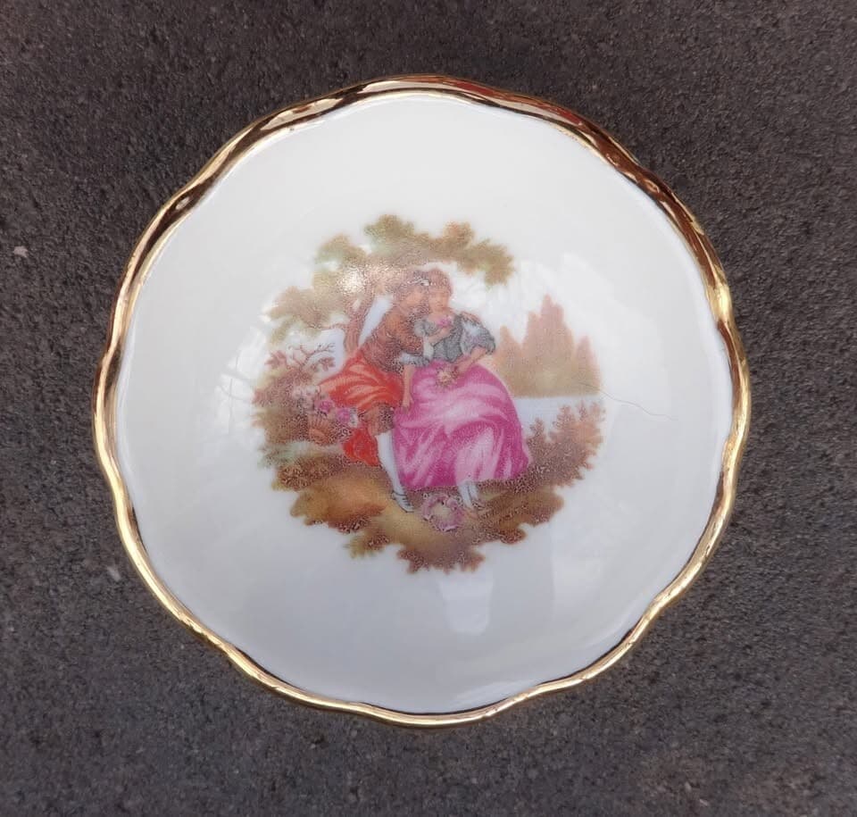 Footed Limoges Porcelain Open Salt Dip, Cellar, Dish w/Figures, Gold! 4