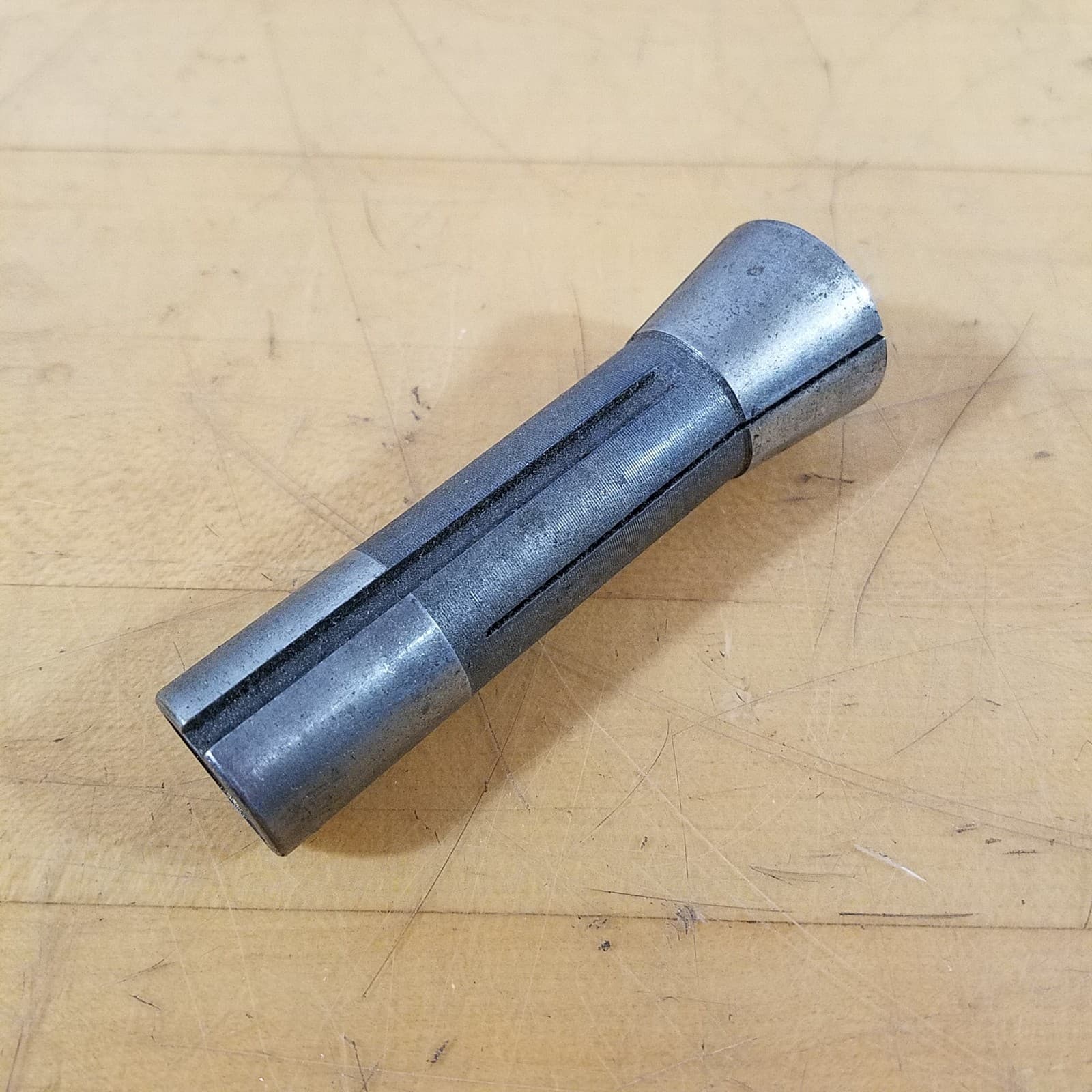 Buck 7/32" R8 Collet, Round - USED