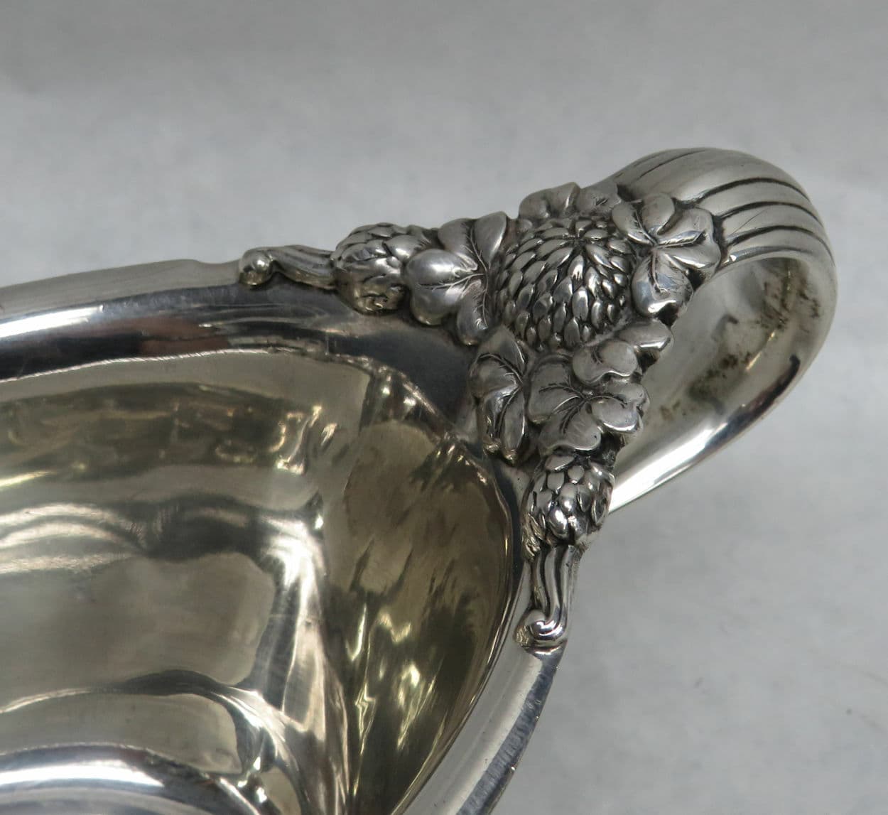 1899 FABULOUS TIFFANY & CO STERLING SILVER CLOVER SAUCE BOAT BOWL 2