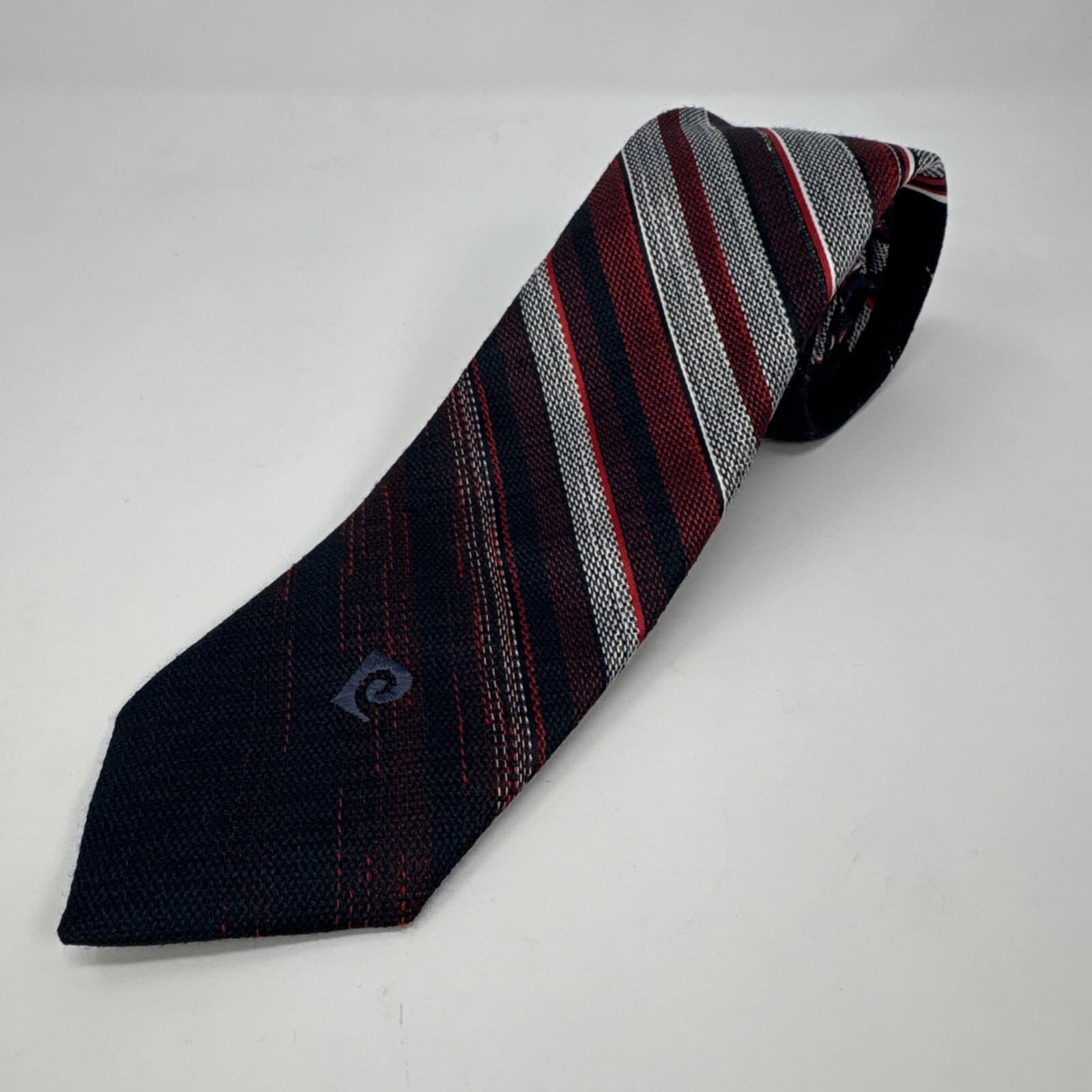 Neck Tie VTG Pierre Cardin Red White Blue Woven Jacquard Stripe Poly 53x3 1/4 4