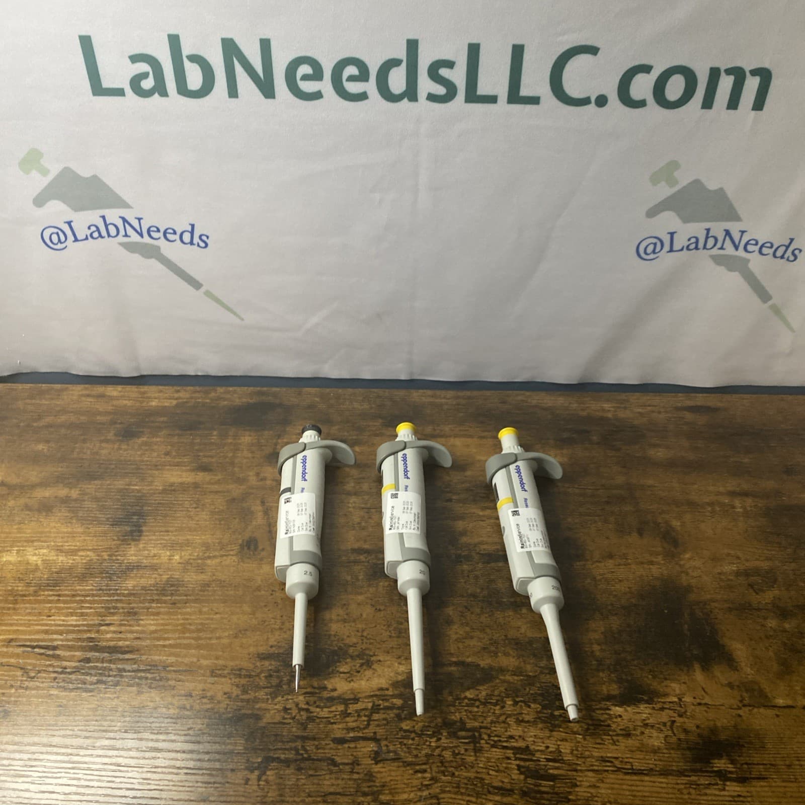 Eppendorf Research Plus Pipette set of 3 -  200, 20 & 2.5: Calibrated Sep 2025