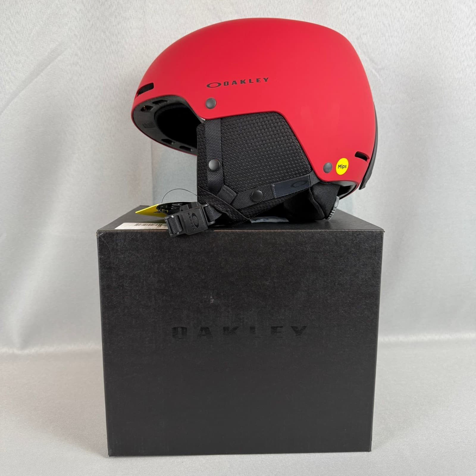 Oakley Mod1 Pro Ski Snowboard Helmet XL Red Adult 61-63 cm Brand New NIB