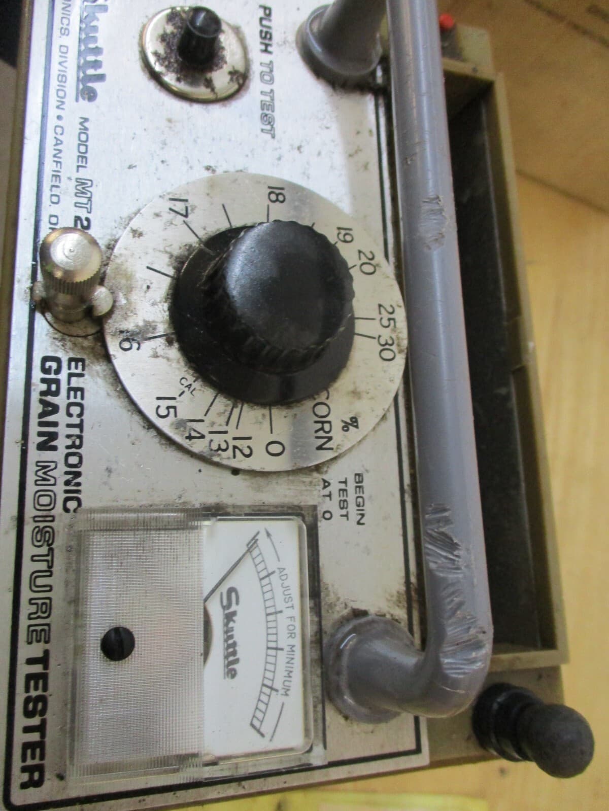 Vintage Shuttle Mt2 Grain Moisture Tester Collectible Agricultural Tools 6