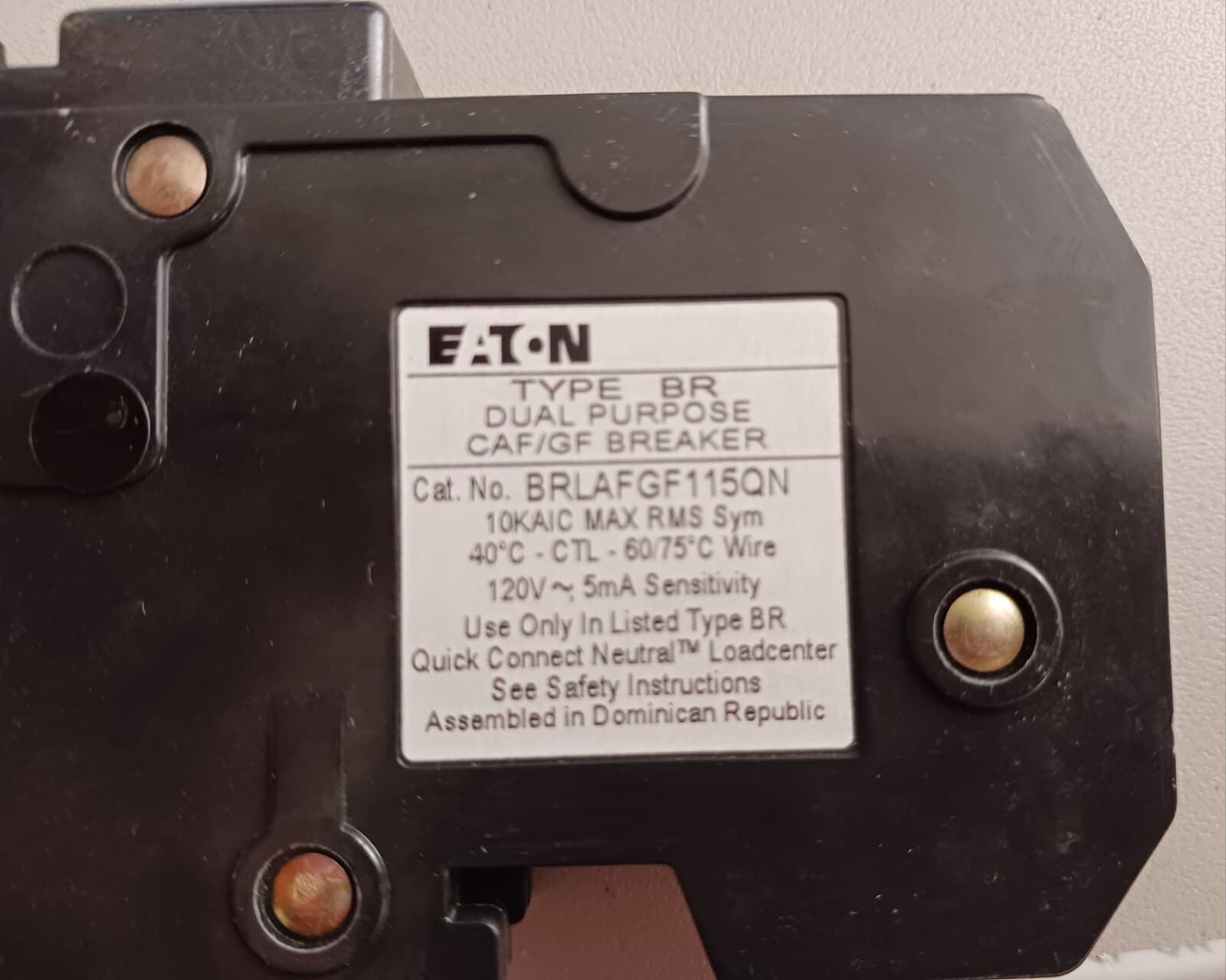 Eaton BRLAFGF115QN. Arc Fault/Ground Fault. 1P, 15A, 240V. NEW. Free Shipping 2
