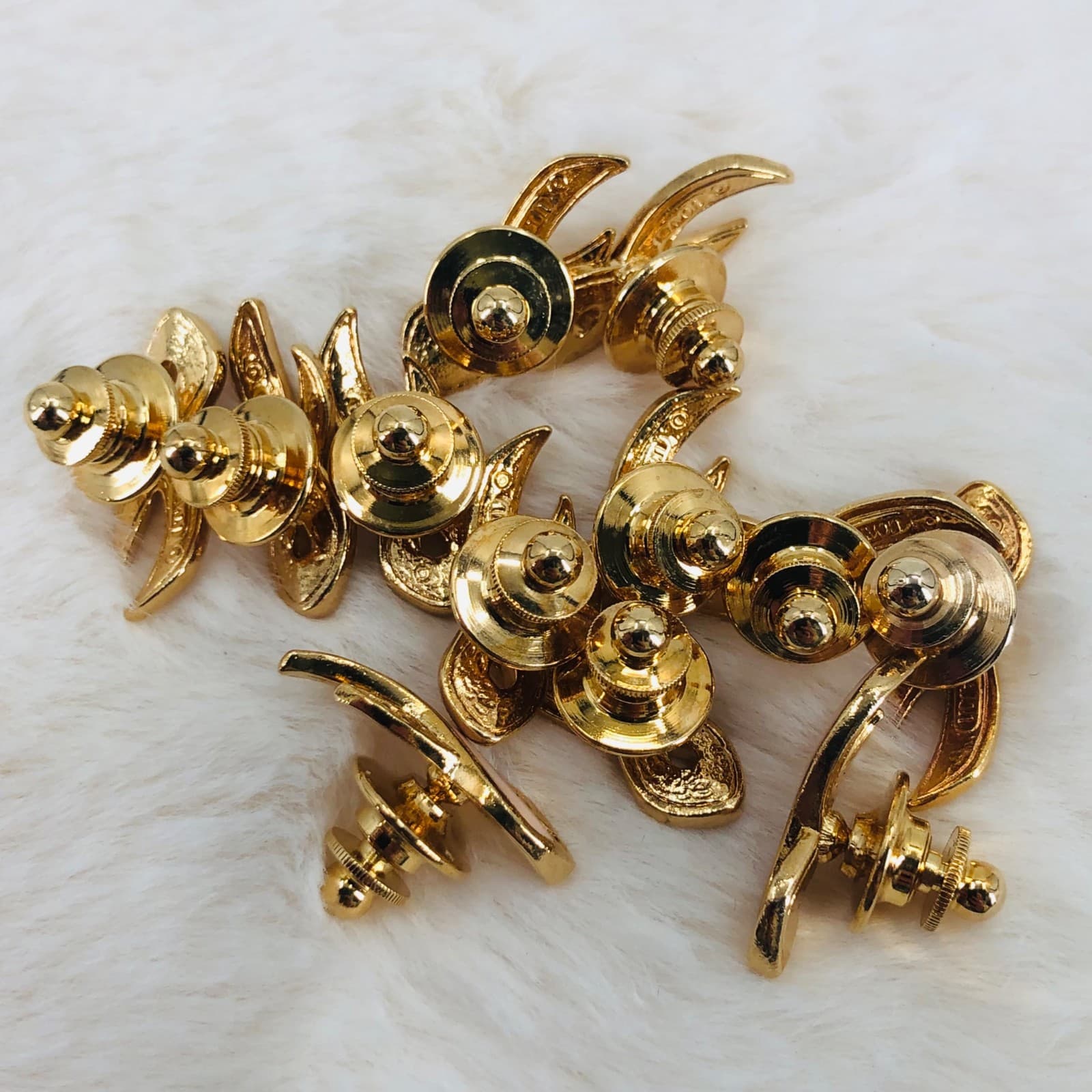 Small Avon Pink Ribbon Breast Cancer Awareness Month Lapel Pin Lot of 12 3