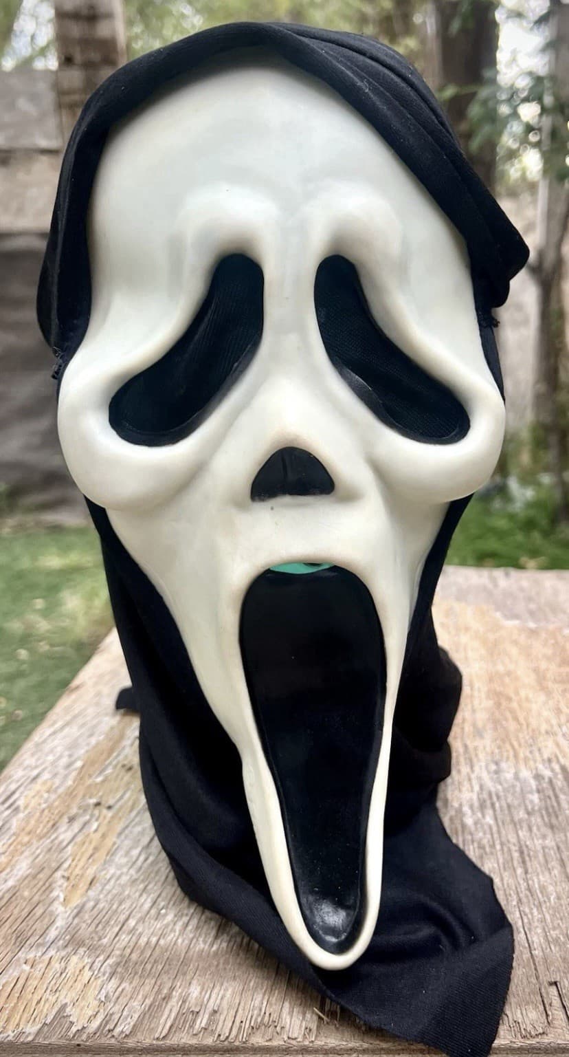 Scream Ghost Face Mask Gen2 Fun world Div Glow In The Dark