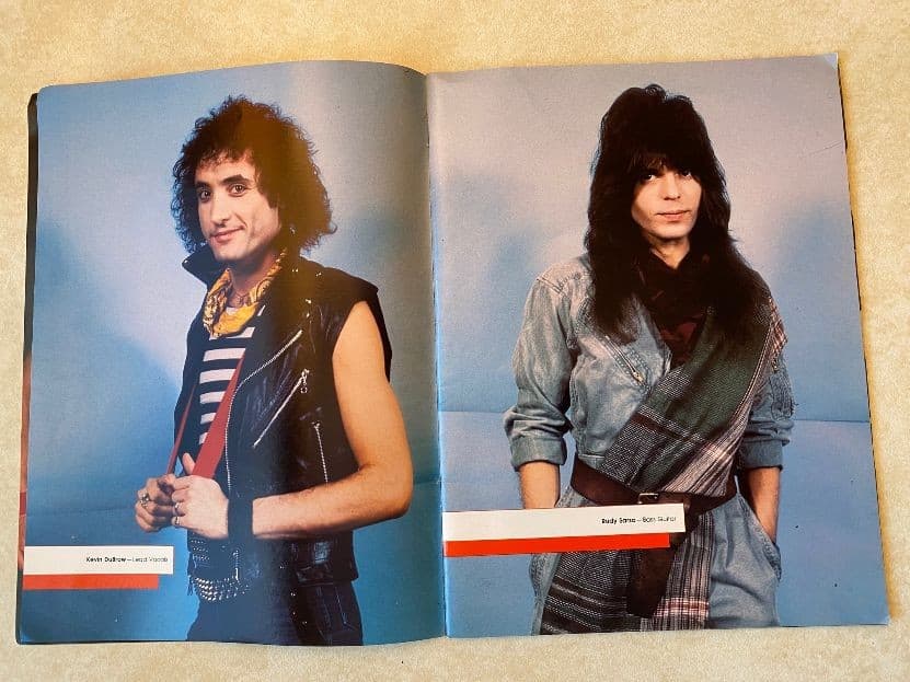 Vintage Quiet Riot Metal Mania 1984 Robus Books Photo Book w/ Fold-Out Poster 5