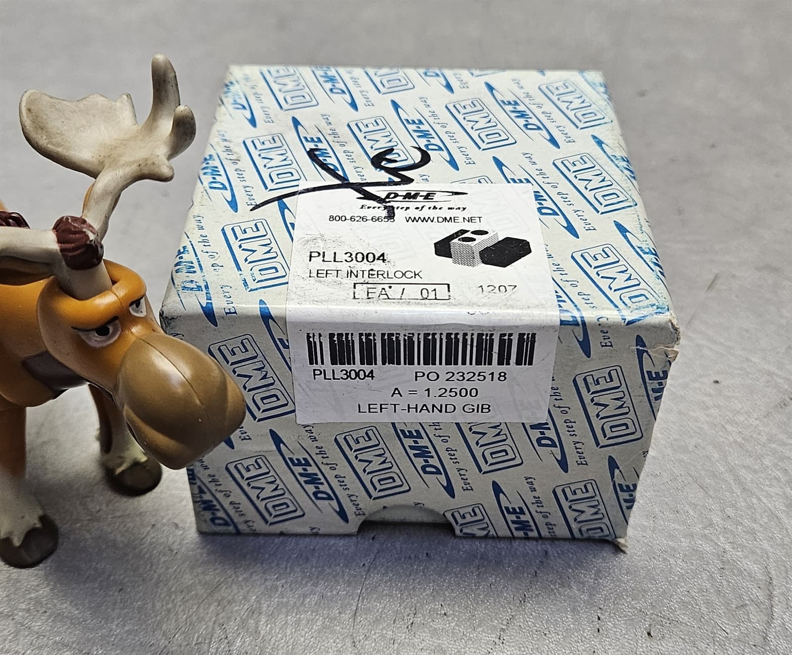 DME PLL3004 Interlock Left-Hand Gib Width 1-1/4" Length 2-1/2" 6