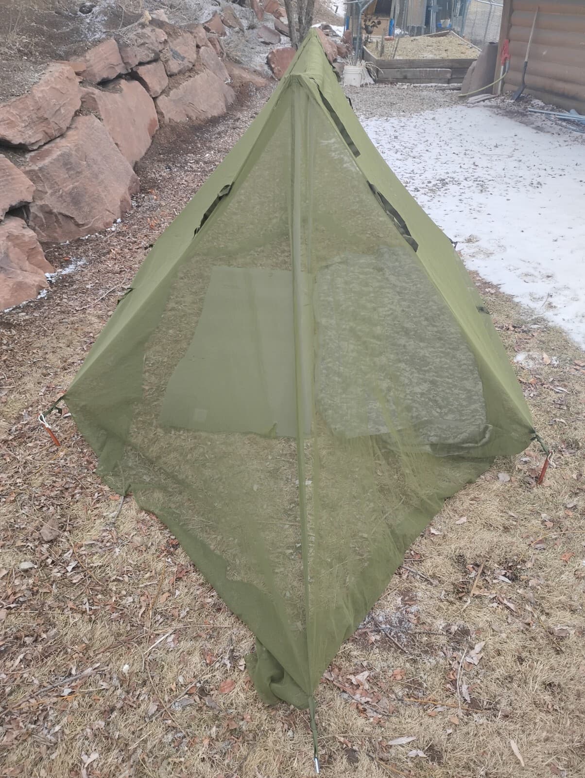 Usgi Military Sleep Pad, Mosquito Net, Woobie Poncho Liner Combo Pack Camo Net 5