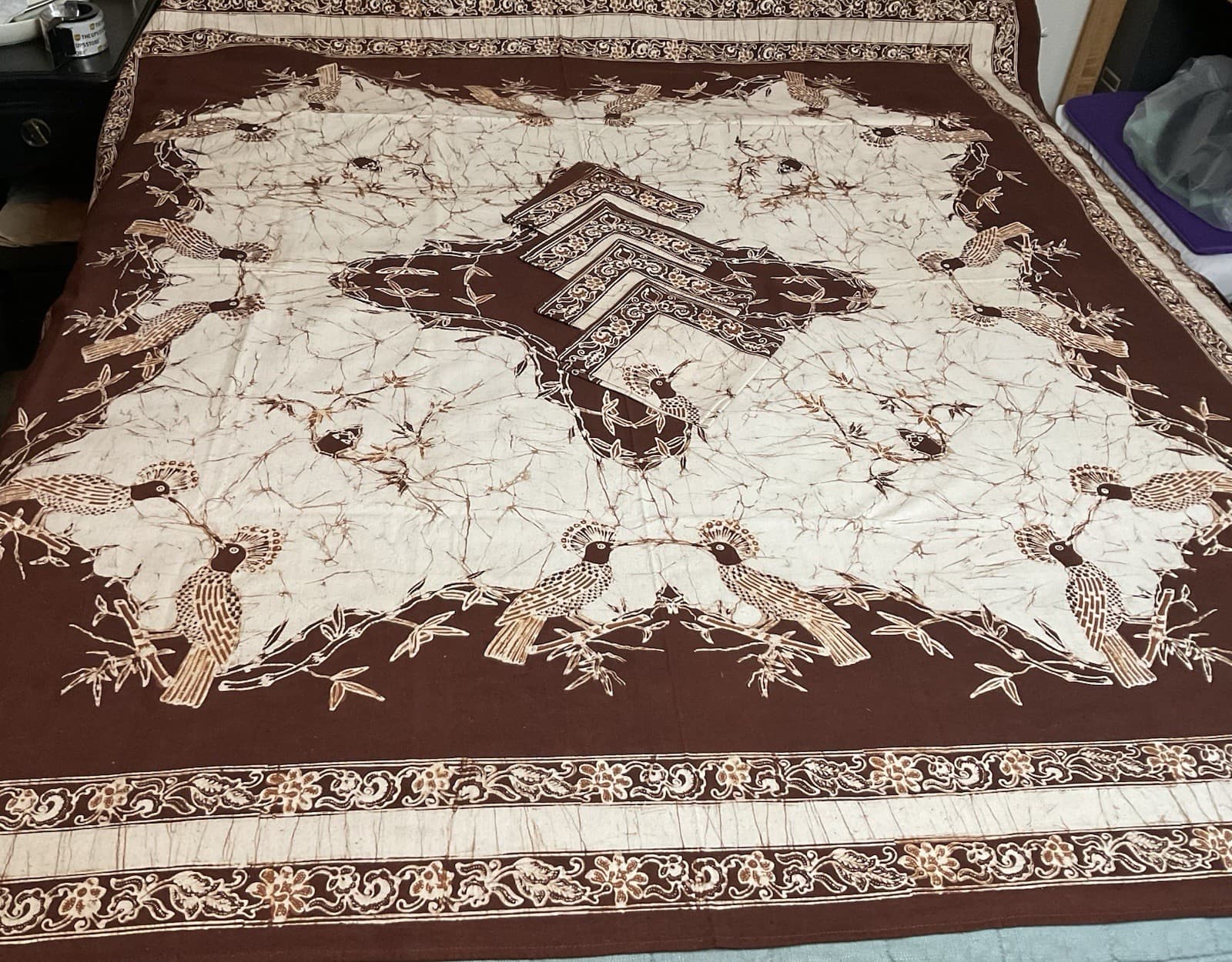 Vintage Indonesian Java Batik Print Tablecloth & Napkin Set - Birds NWOT 3