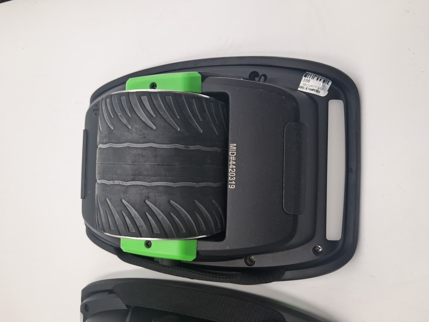 VOYAGER SPACE SHOES HOVER SKATES WITH Dual Motors w/ Charger - NEEDS NEW BATTERY 4