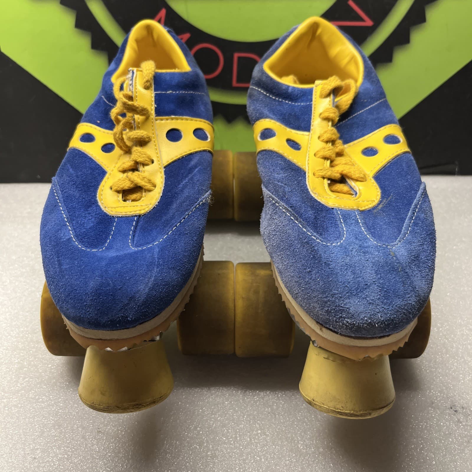 Vintage*Spot-Bilt Jogger*Roller Skates *Sure-Grip*Blue/Yellow Suede*SZ 6*Mexico 2