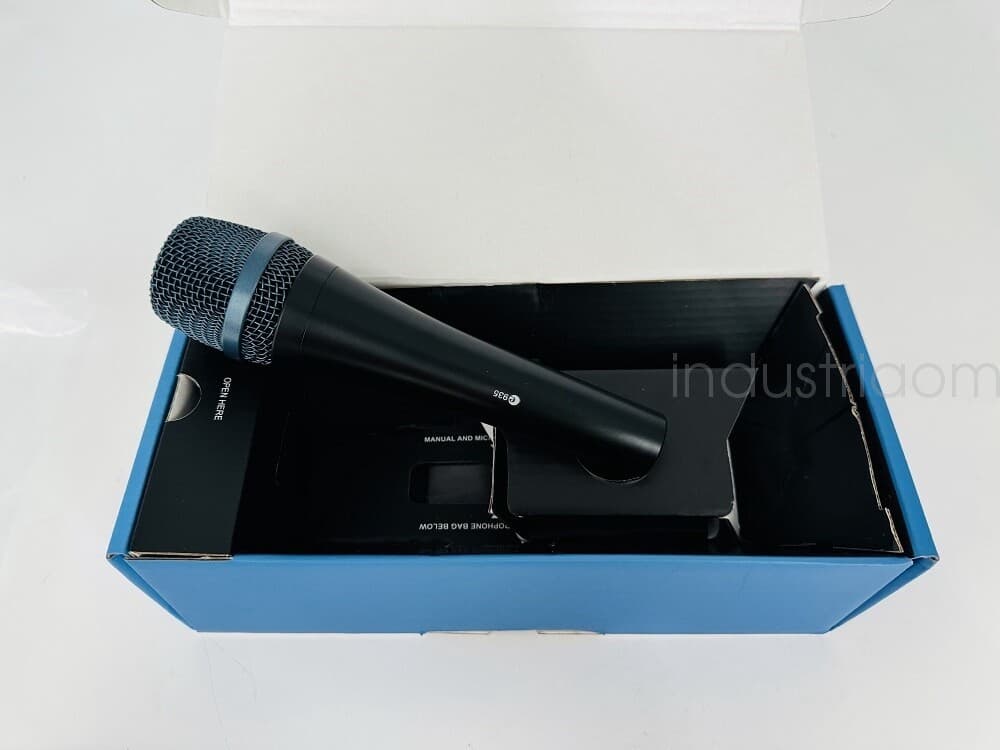 Sennheiser E935 Dynamic Vocal Performance Handheld Microphone Cardioid Black 6