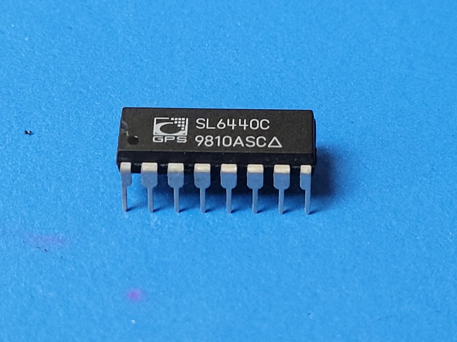 (10 PCS) SL6440C GPS RF/Microwave Mixer, BIPolar PDIP16