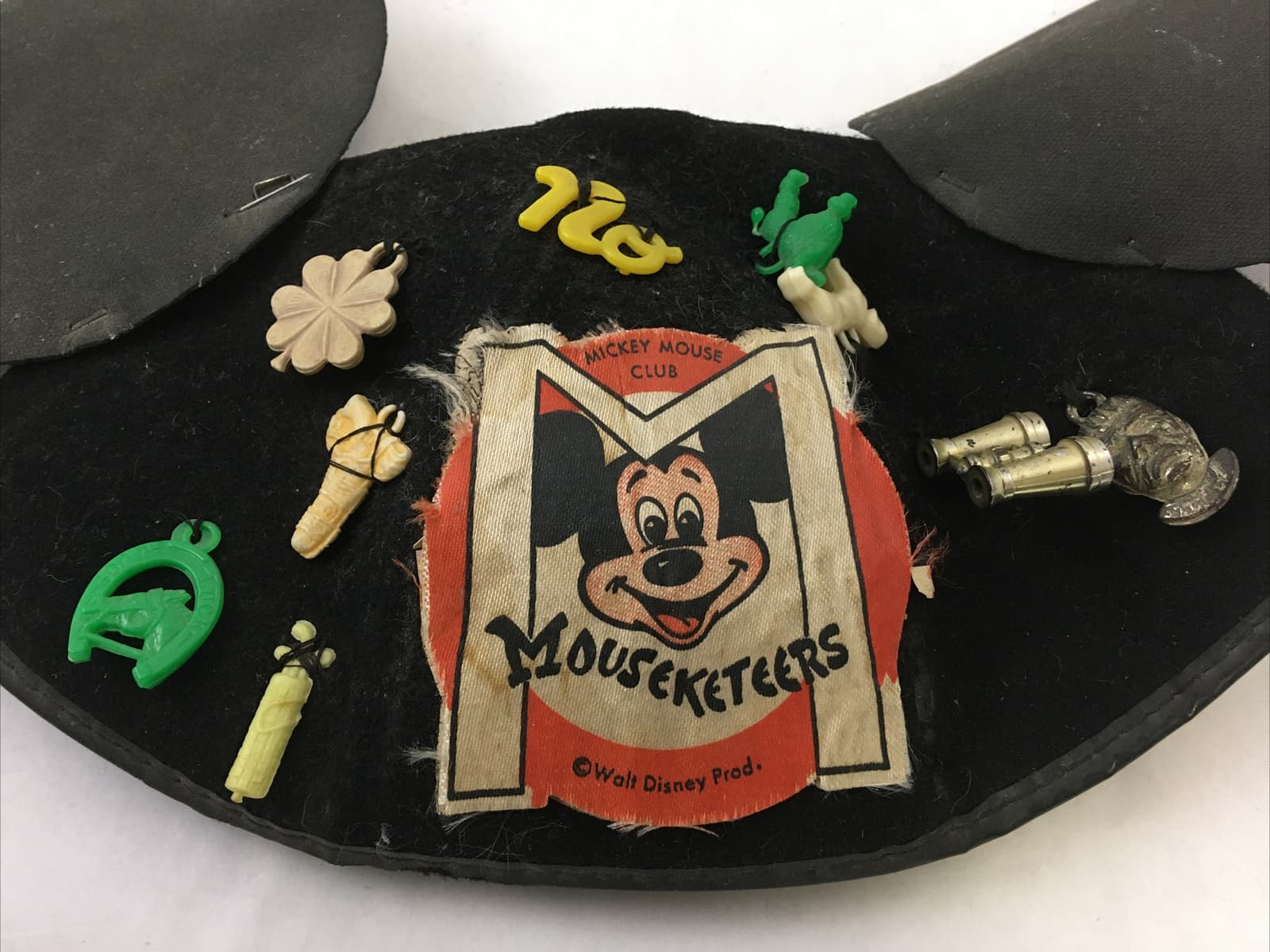 Vintage 1950s Disney Mickey Mouse Club Hat with Charms Benay Albee Made in USA 2