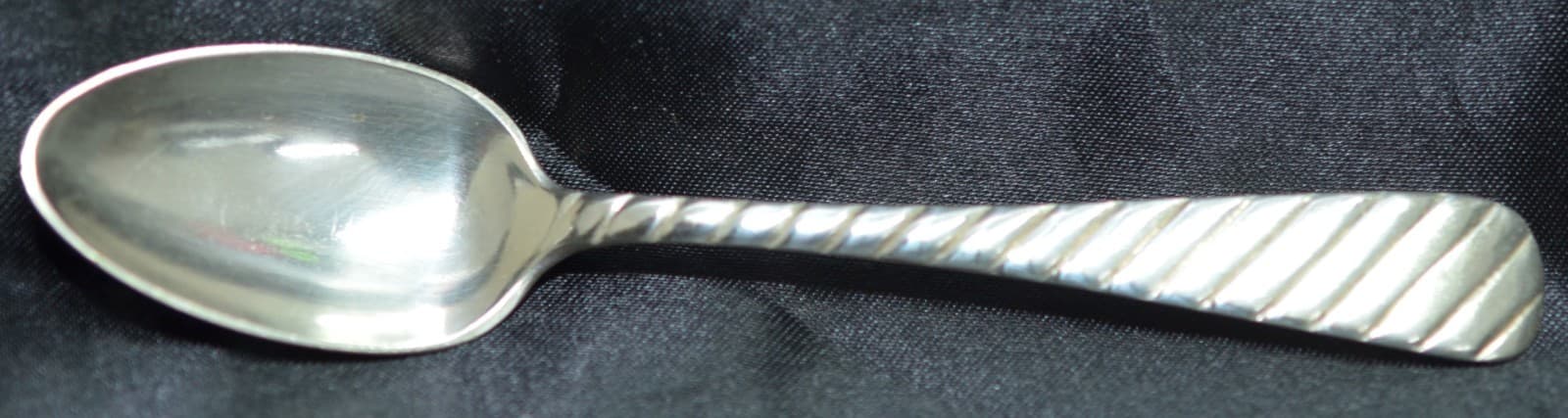 Dundee pattern Demitasse Spoon set of 6