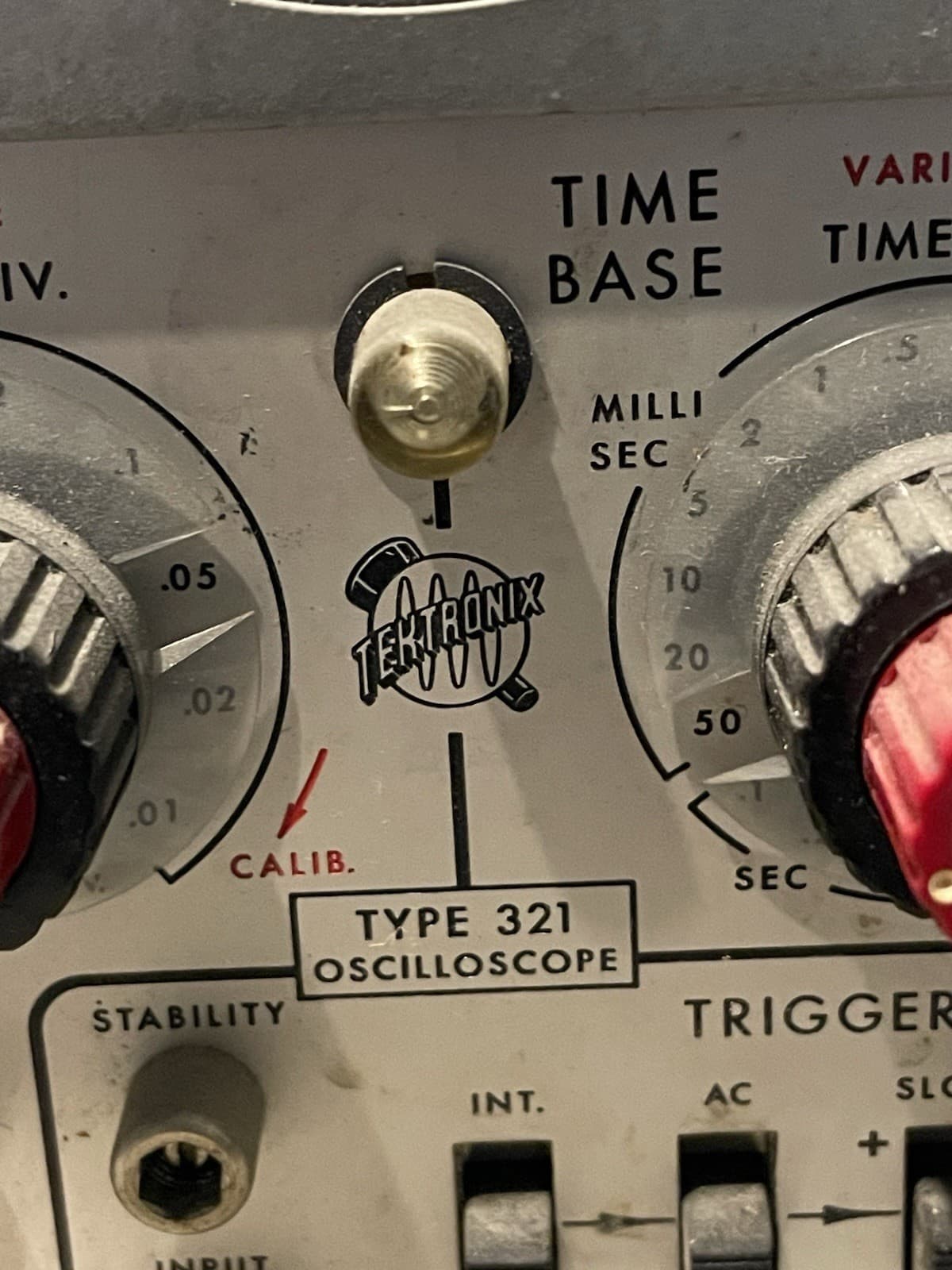 Tektronix Oscilloscope Type 321 Powers Up And Seems To Work 2