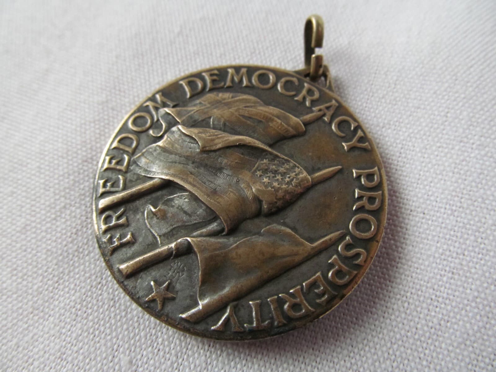 WWII Medal Commemorating The Liberation Of Rome June 4th 1944 World War II 5