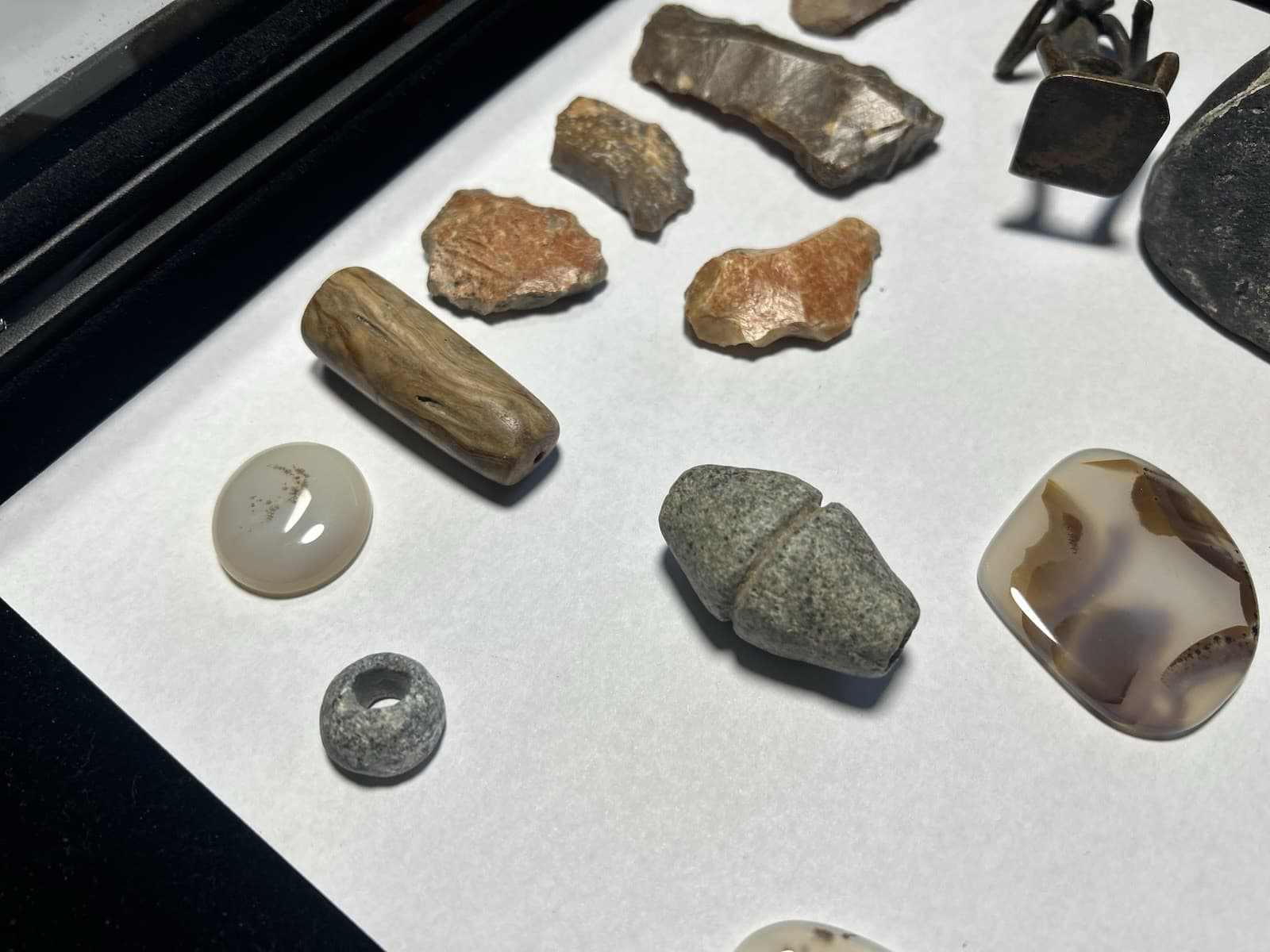 Ancient African Aterian Tools Ashanti Bronze Roman Pot Beads Artifact Lot  3