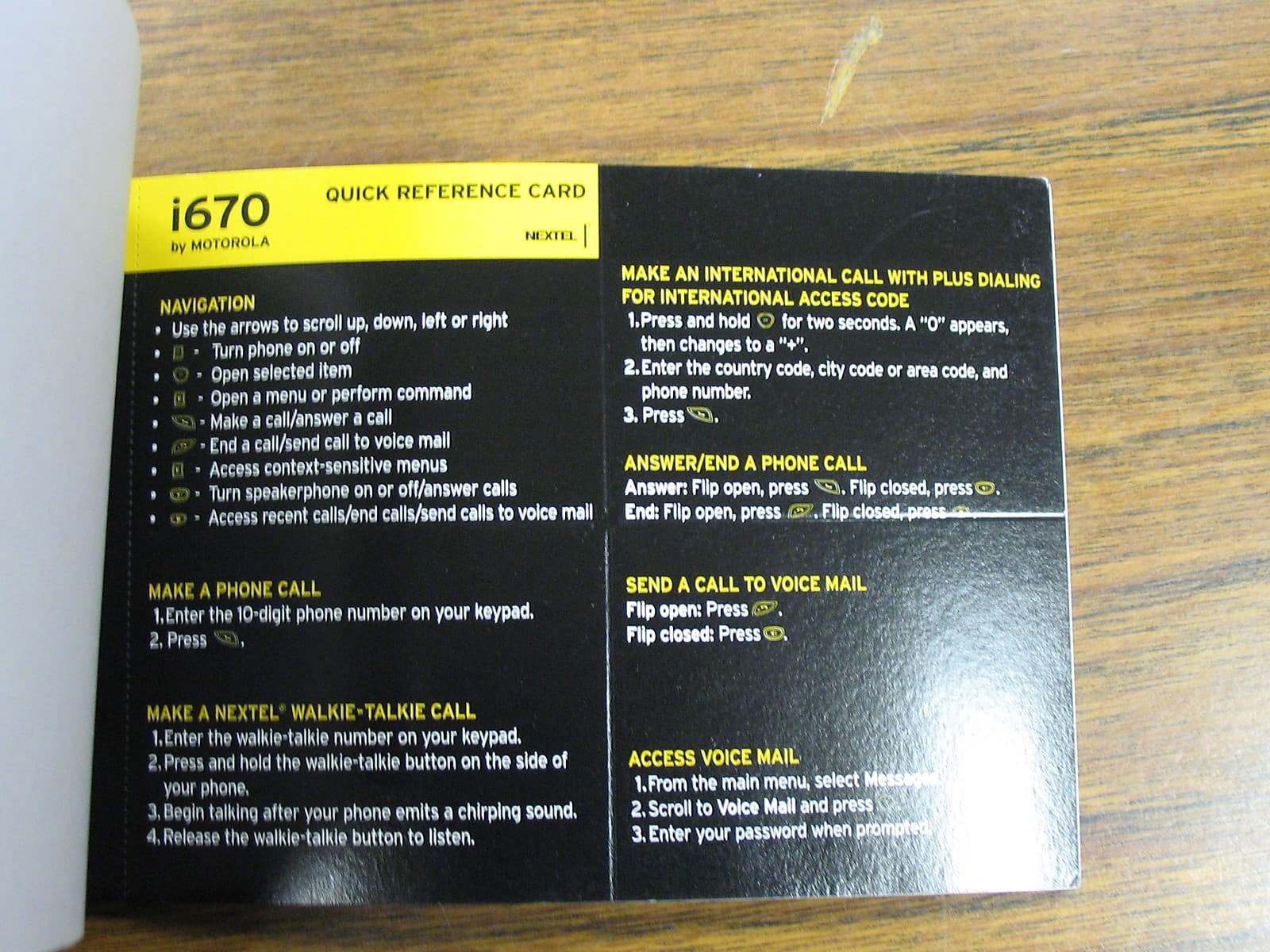 MOTOROLA Nextel i670 Mobile Cell Wireless Flip Phone User Manual Guide Book 5