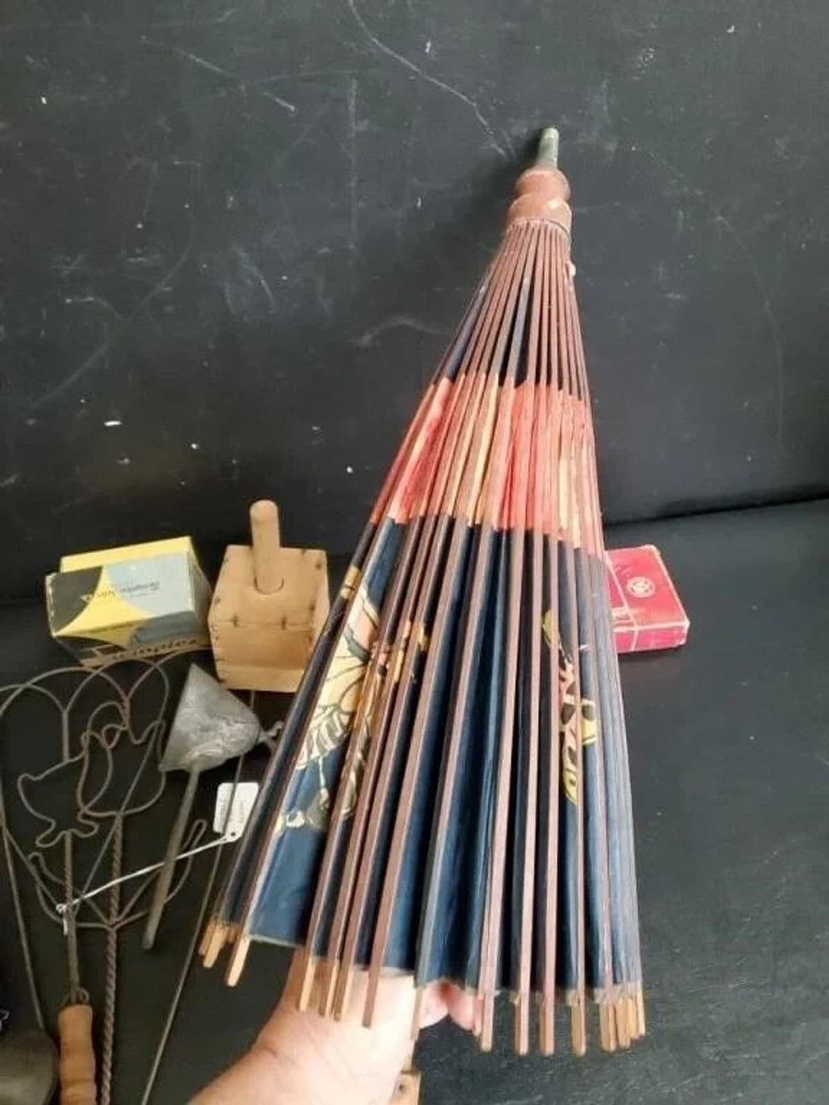 Vintage Paper Bamboo Oriental Chinese FLowers and Butterflies Parasol 2