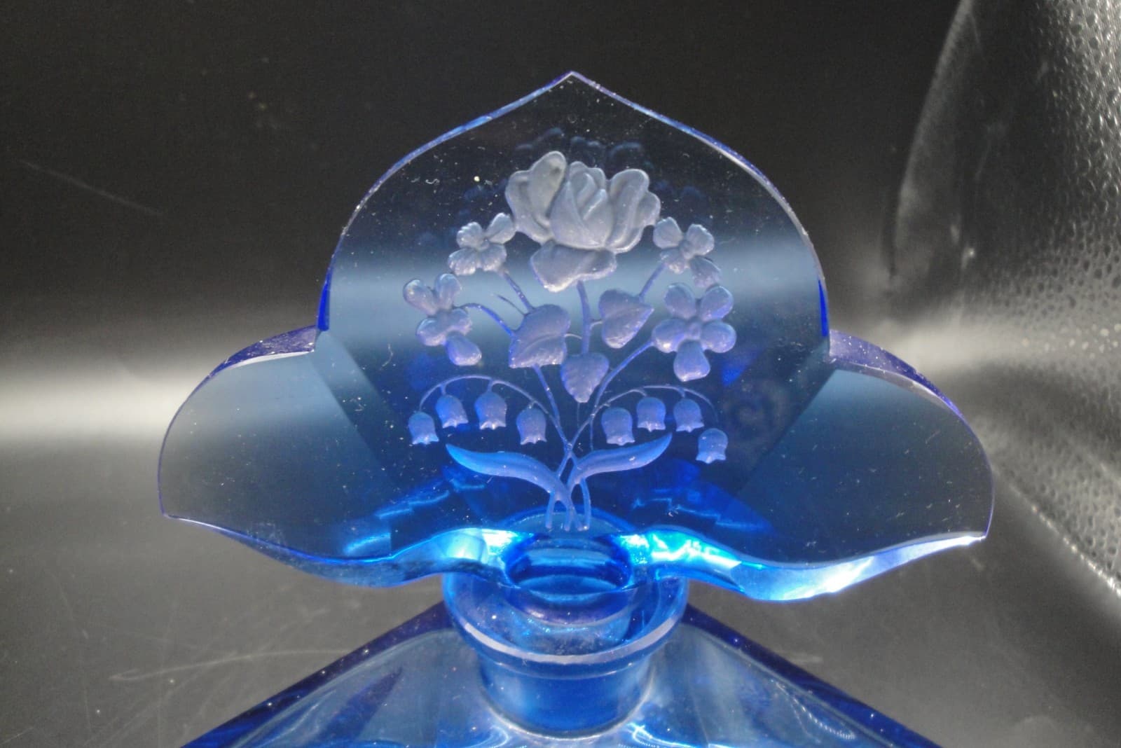 Vintage Art Deco Czech Blue Crystal Glass Perfume Bottle w/ Large Etched Stopper 6