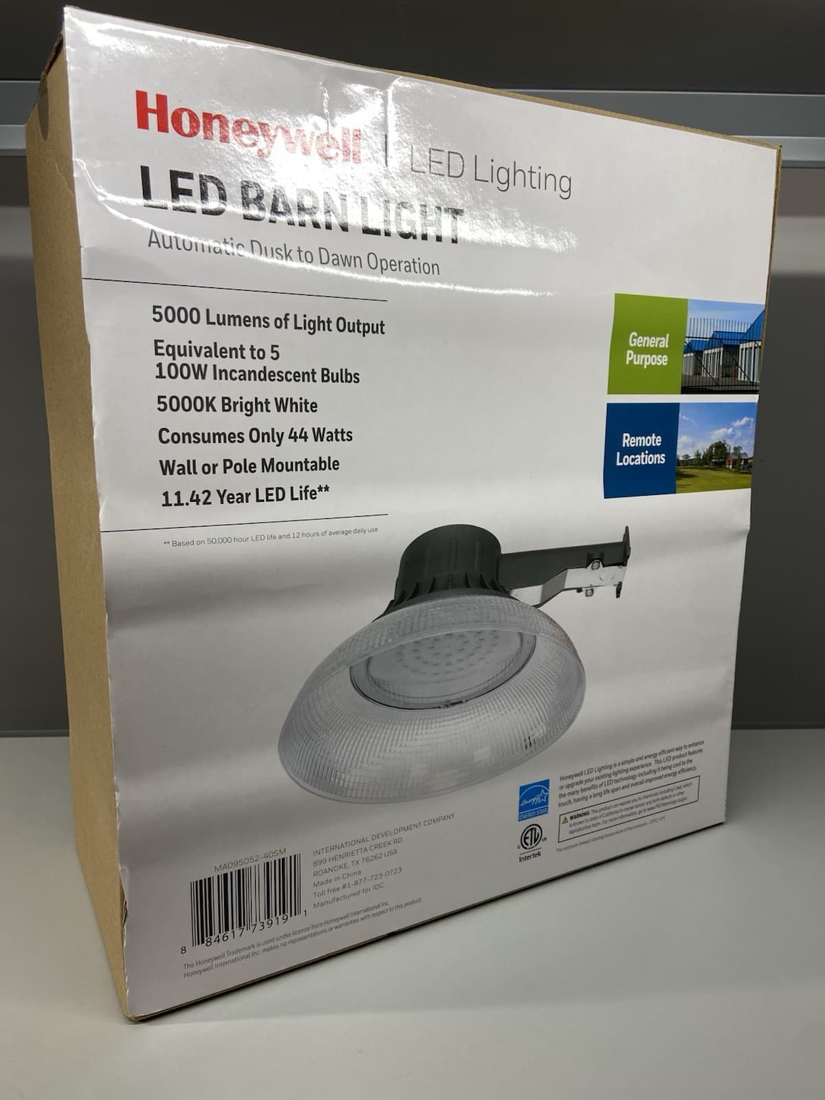 BRAND NEW!! Honeywell 5000 Lumen LED Barn Light Fixture 55 Watt - MA095052-40SM 2