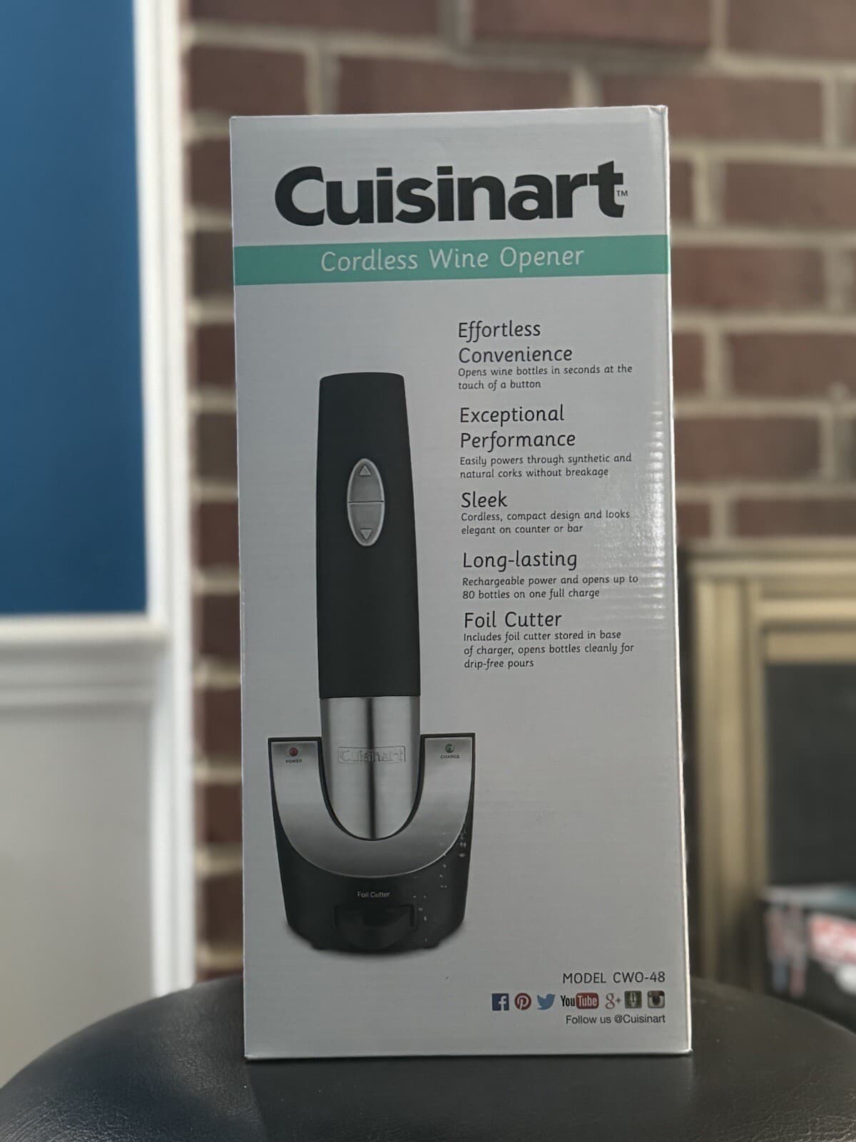 🌀 Cuisinart - Cordless Electric Wine Opener - Black & Silver 🌀