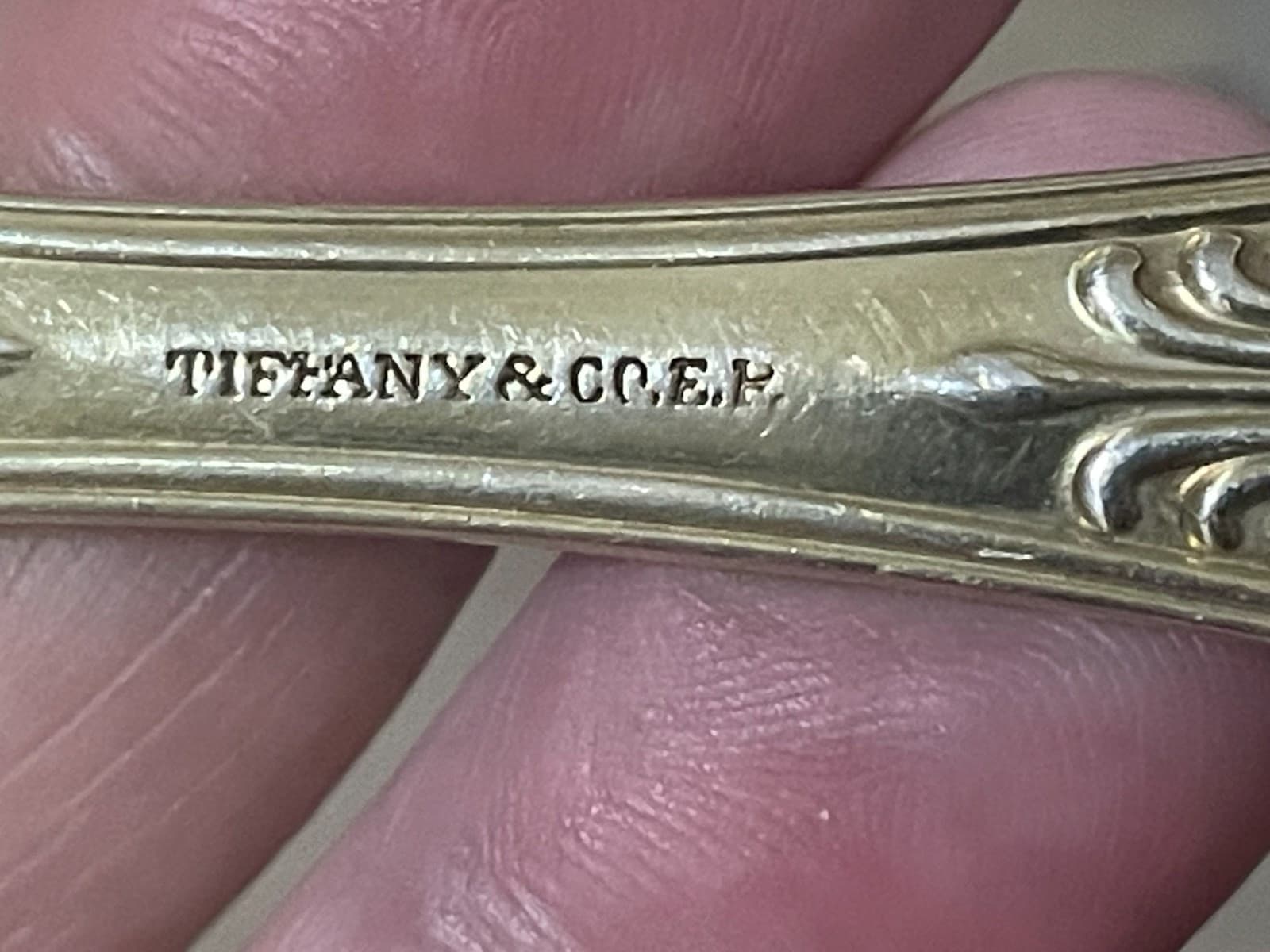 TIFFANY & CO Silverplate ENGLISH KING Goldwash Butter Spreader 4