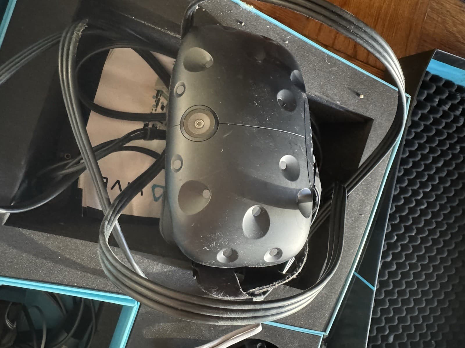 Htc Vive Original Vr Kit Virtual Reality Leap Motion Gen 1 Included Sold As Is 3