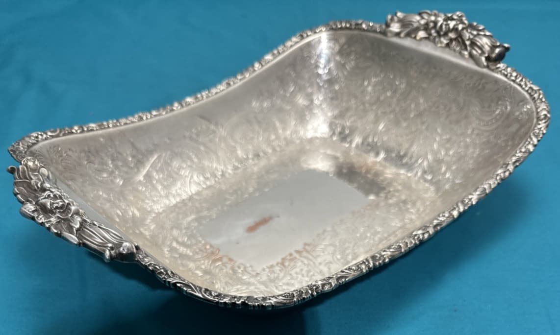 BARKER ELLIS 13.25" Rectangle Scrolled Serving Bowl w/ Handles England 3