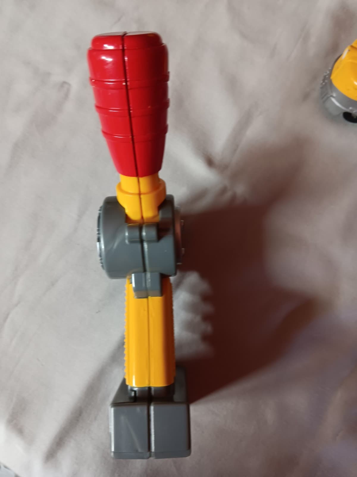 Fisher Price GeoTrax, GEO TRAX 2005 Mattel Train Engine Remote & Cars Works 3