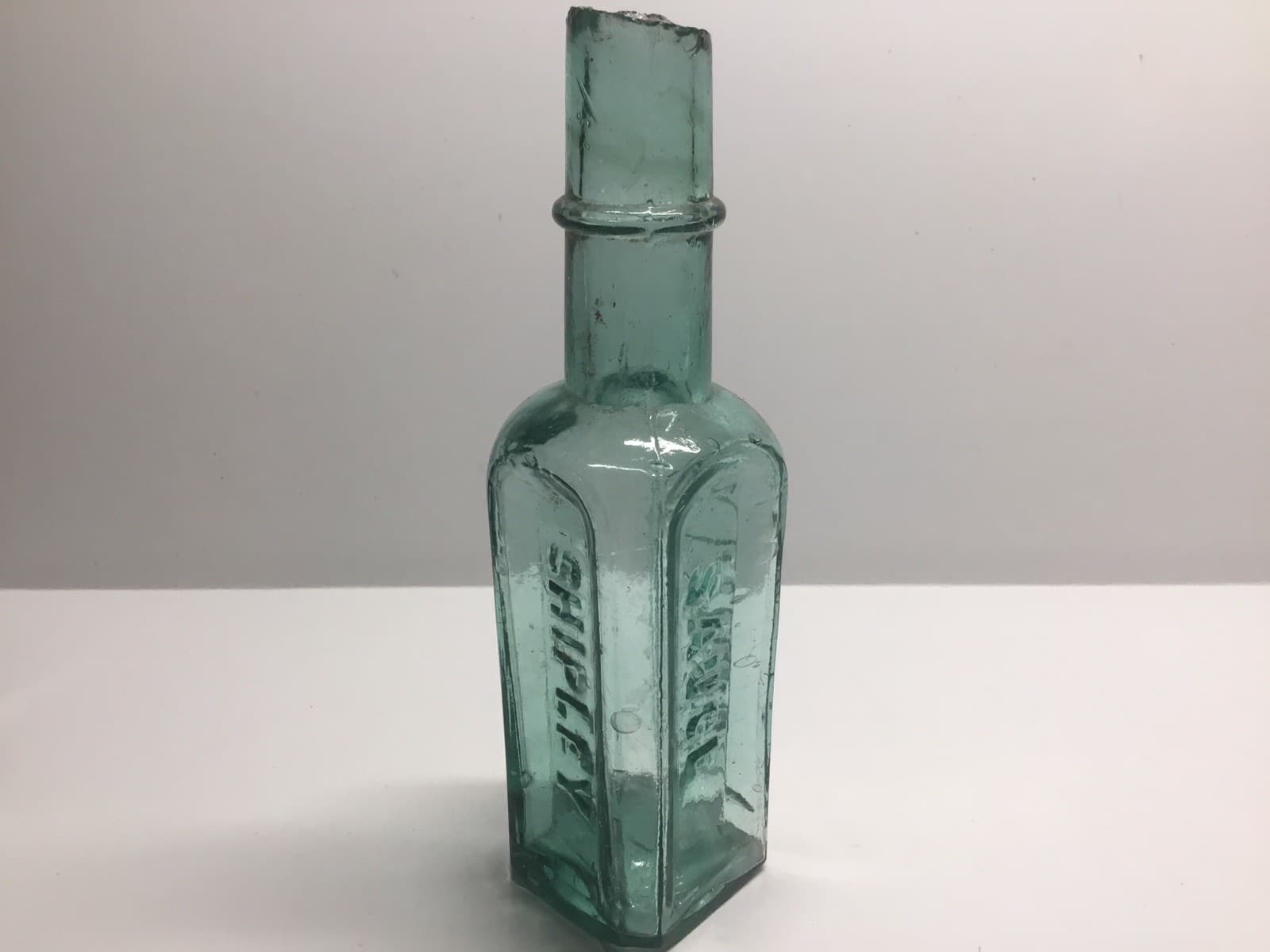 Small Antique Fletcher’s Burst Top Shipley Sauce Bottle. 4