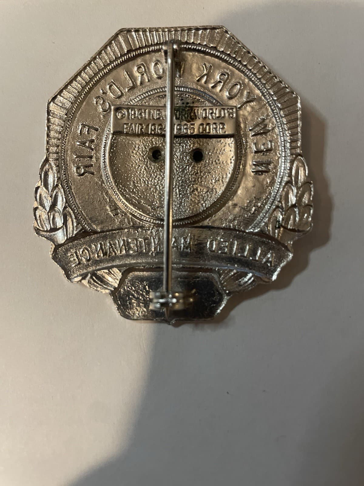 1964/65 New York Worlds Fair Allied Maintenance Badge w/ Ident Card 6