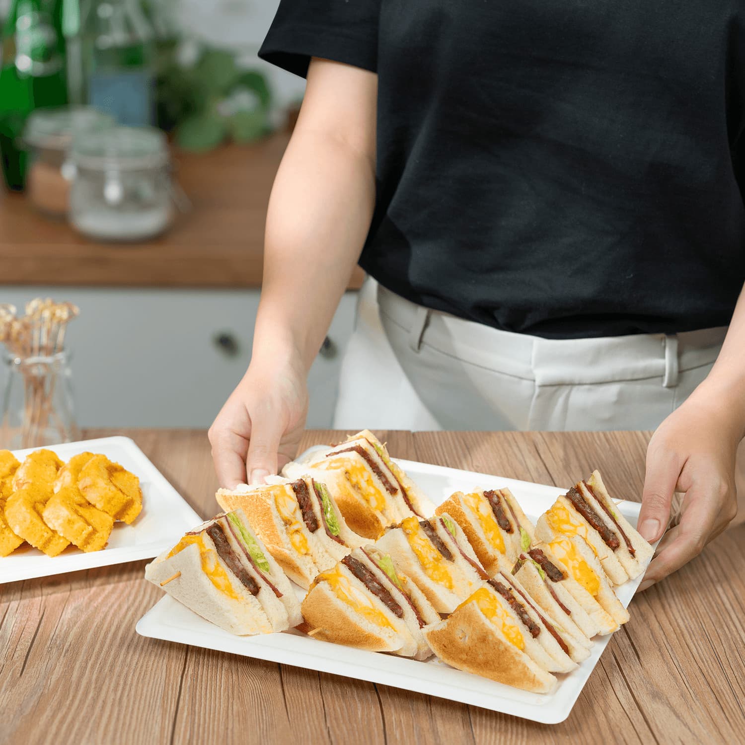 Karat Earth 10”x 10” Paper Square Plate, PFAS Free, Molded Fiber, White - 500 pc 3