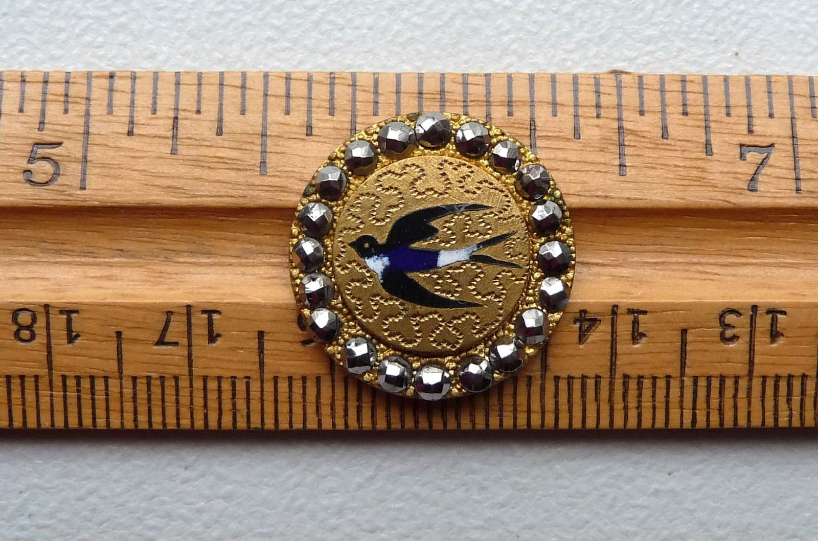 ANTIQUE ENAMEL BUTTON SWALLOW BIRD in FLIGHT w CUT STEEL STUDS 4