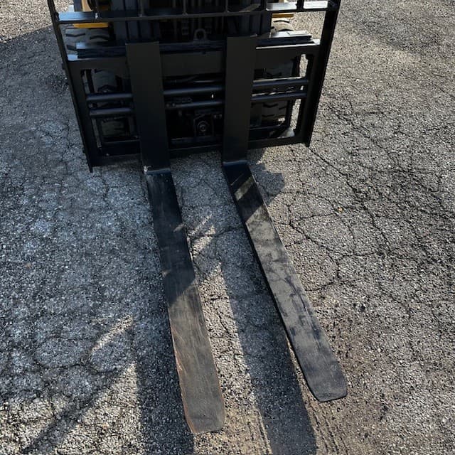 2019 Cat 2C6000 6000lb Used Forklift Triple Mast Sideshift Fork Positioner 8205 5