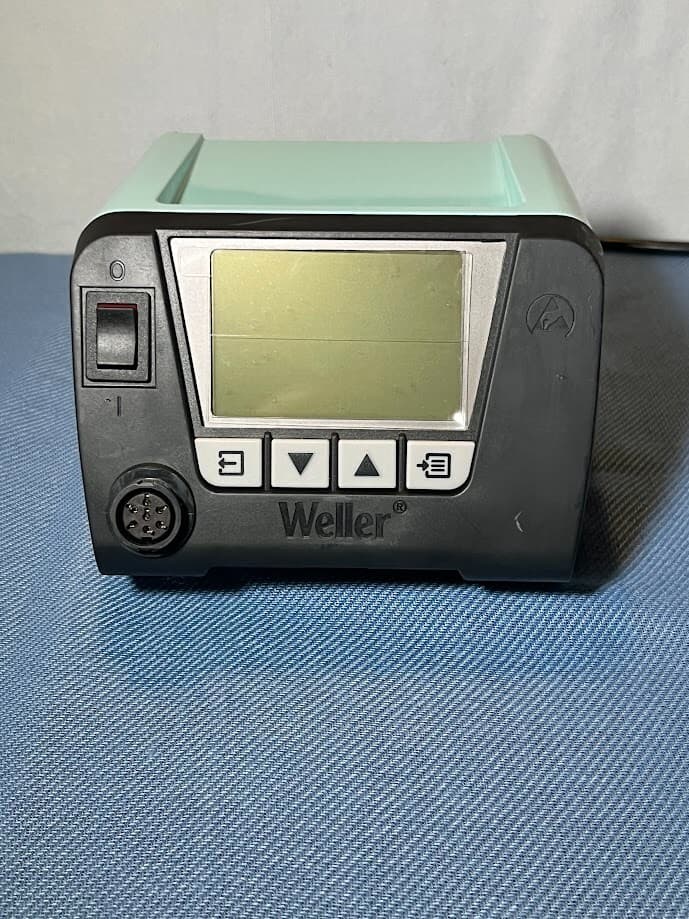 Weller WT1 Soldering Station