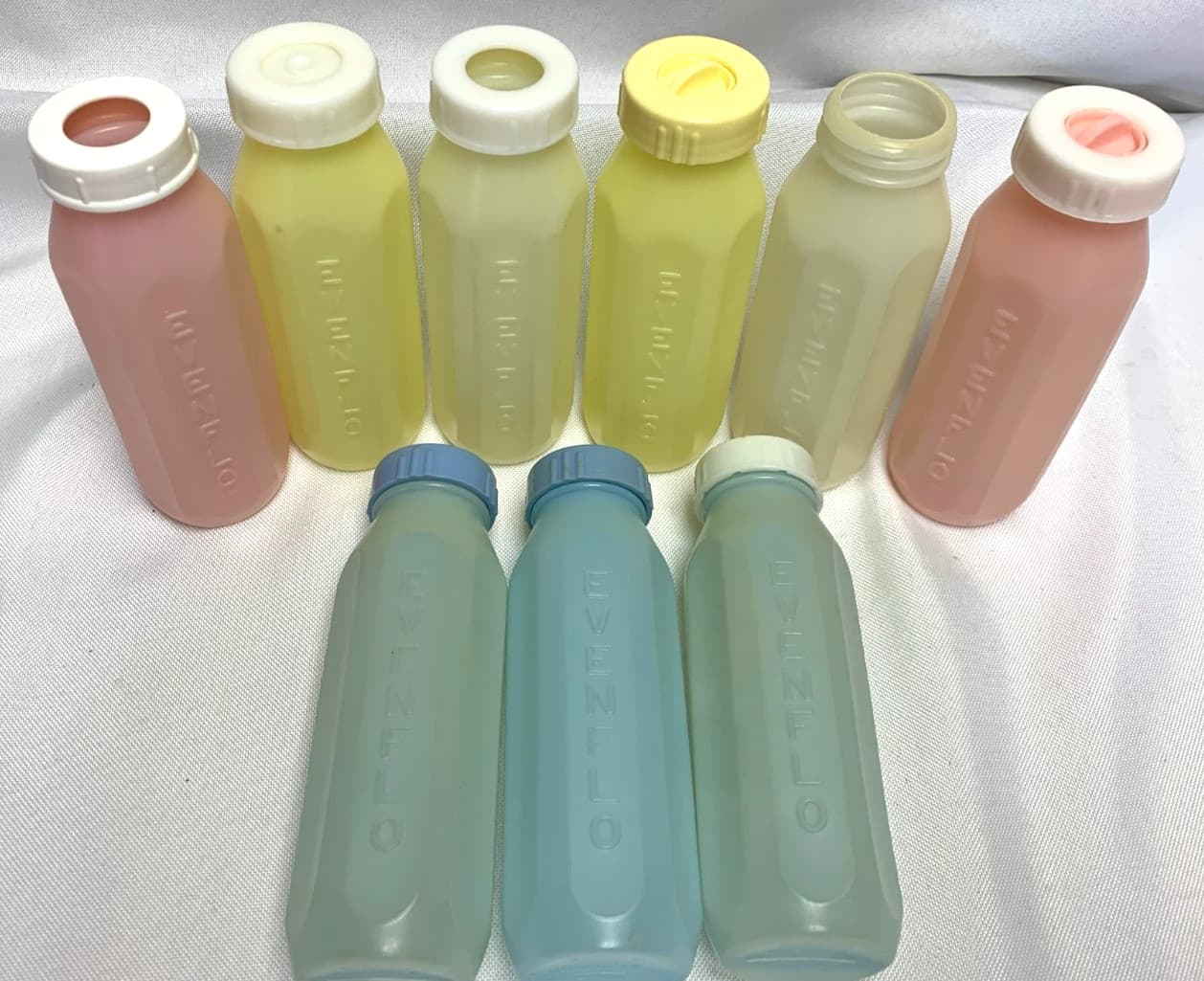 Vintage EVENFLO Baby Bottles Lot of 9 Infant Formula Feeding Plastic Pastel 2