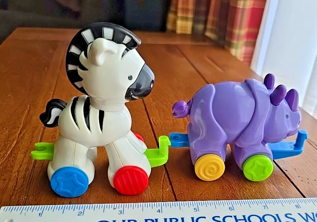 Fisher Price Amazing Animals Baby Train Giraffe Zebra on Wheels Replacement Toys 3