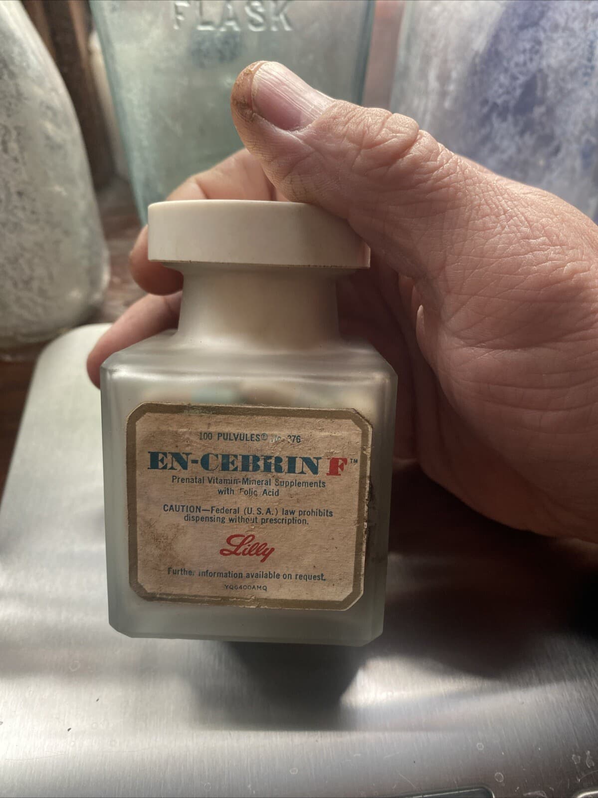 Vintage Prenatal Vit-mineral Pills Full Bottle En-cebrin F, Made by Lilly  Glass
