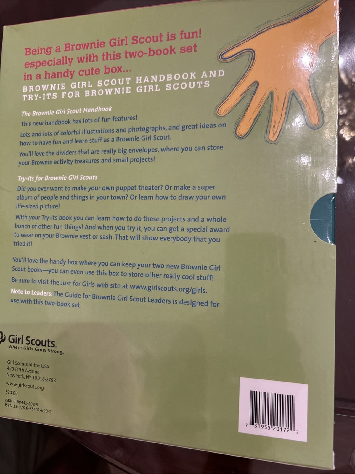 My Brownie Girl Scout Books Handbook & Try-Its (2000) 2