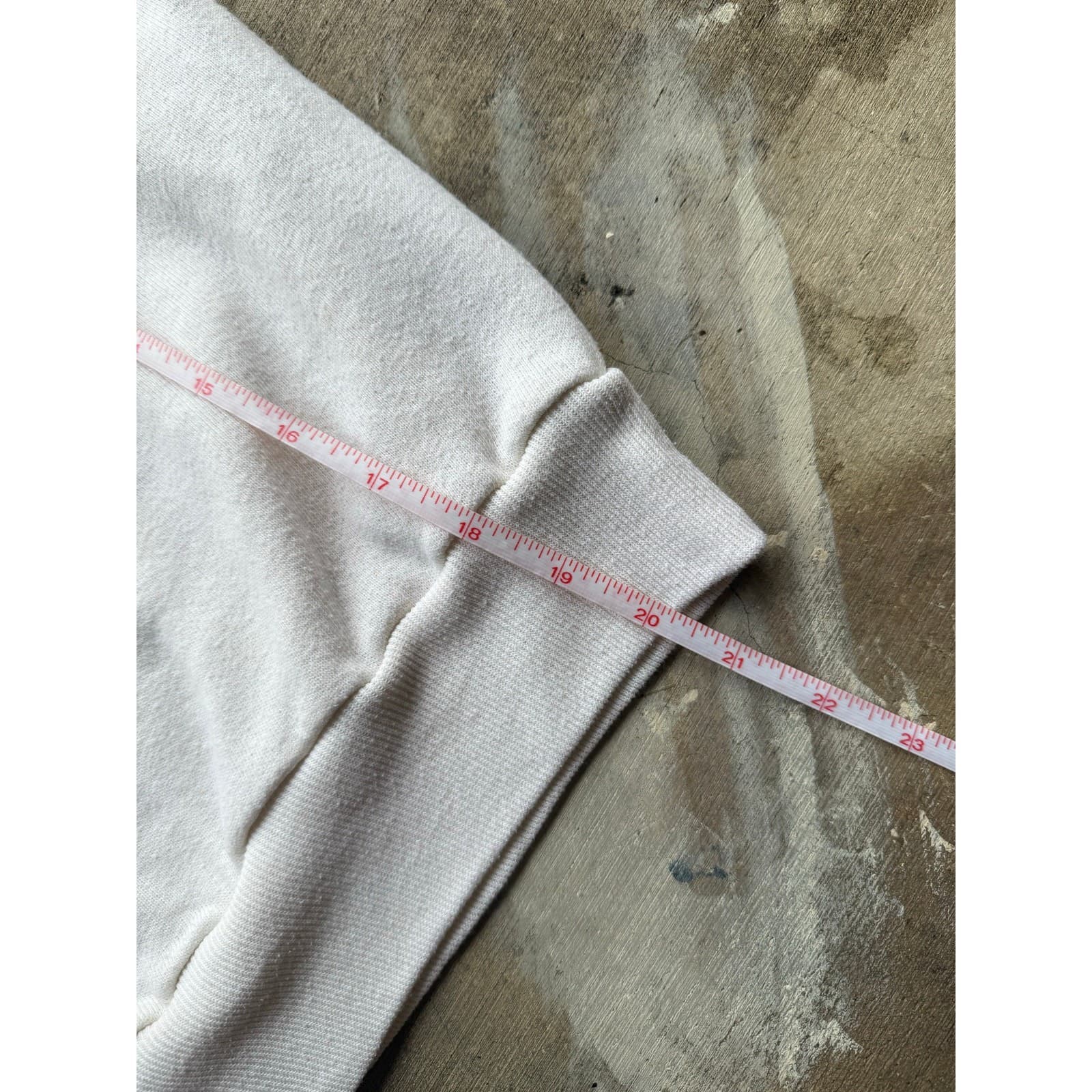 Vintage 1970s Mickey Mouse Disney Youth Medium White Sweatshirt  5