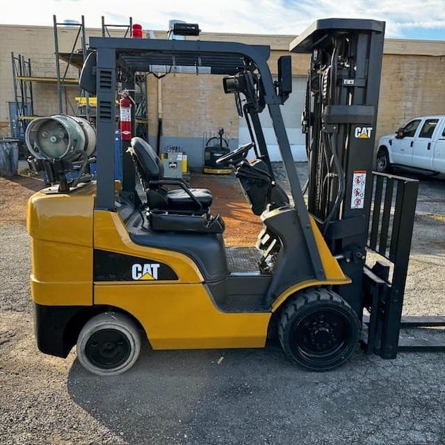 2019 Cat 2C6000 6000lb Used Forklift Triple Mast Sideshift Fork Positioner 8205 2