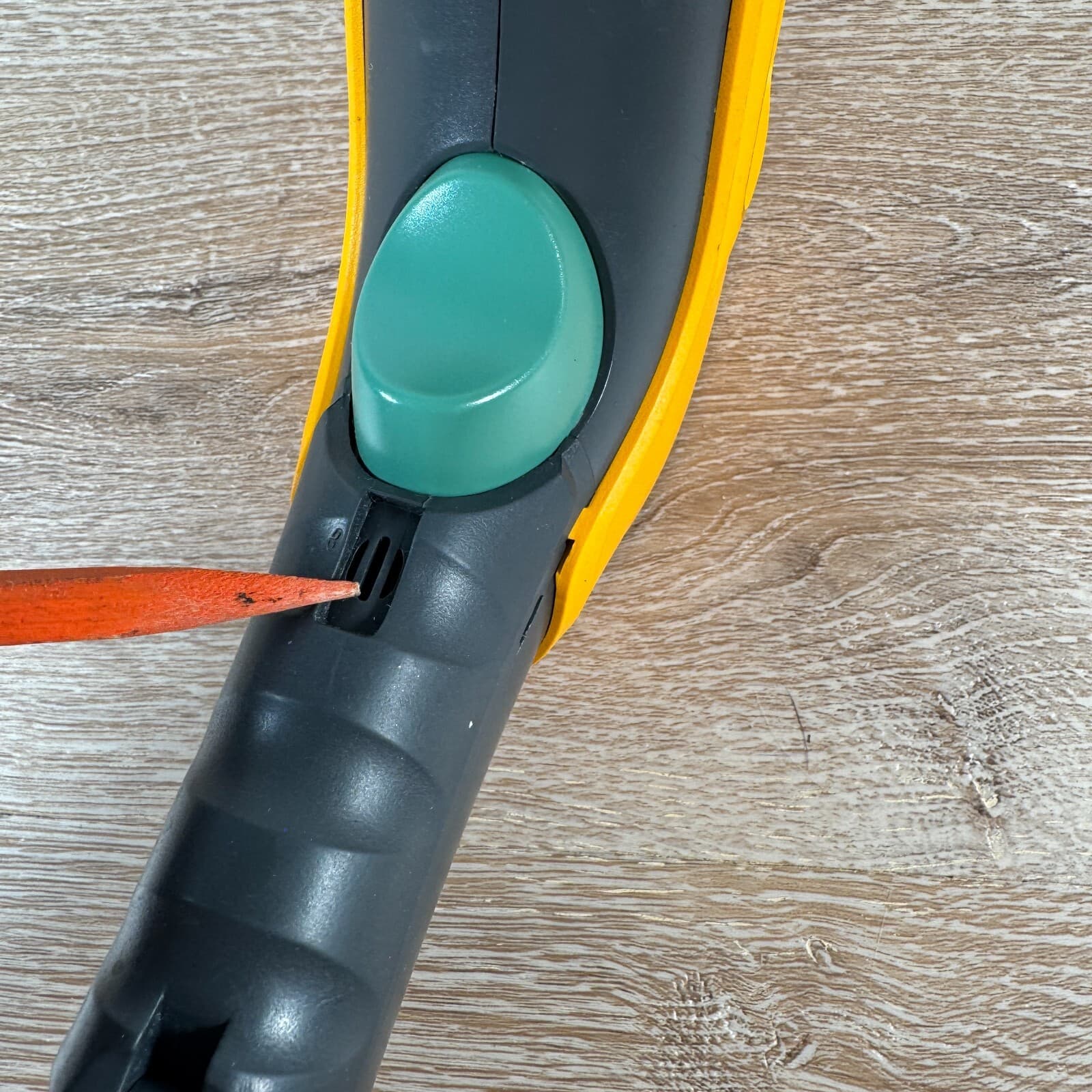 Fluke 566 IR Digital Display Infrared Thermometer Working  - READ 3