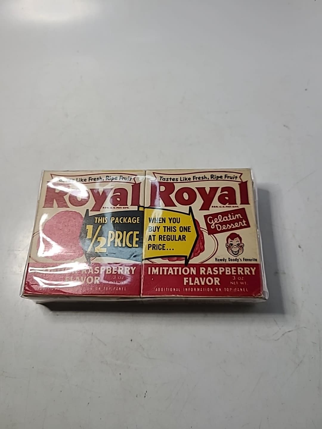 CIRCA 1950 2 FULL UNOPENED BOXS ROYAL GELATIN WITH HOWDY DOODY CARD  4